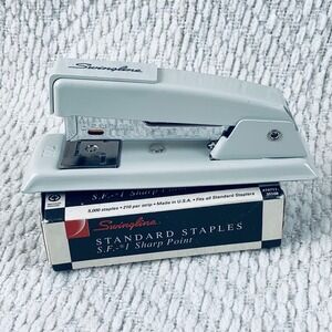Swingline Stapler & Staples Gray 711 Desktop Manual Metal Vintage MCM Made USA